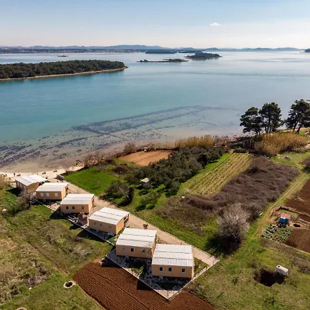 Mobile Sea Lion Prázdninový dům Pašman