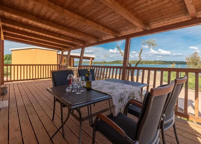 Дом отдыха Mobile Sea Lion *